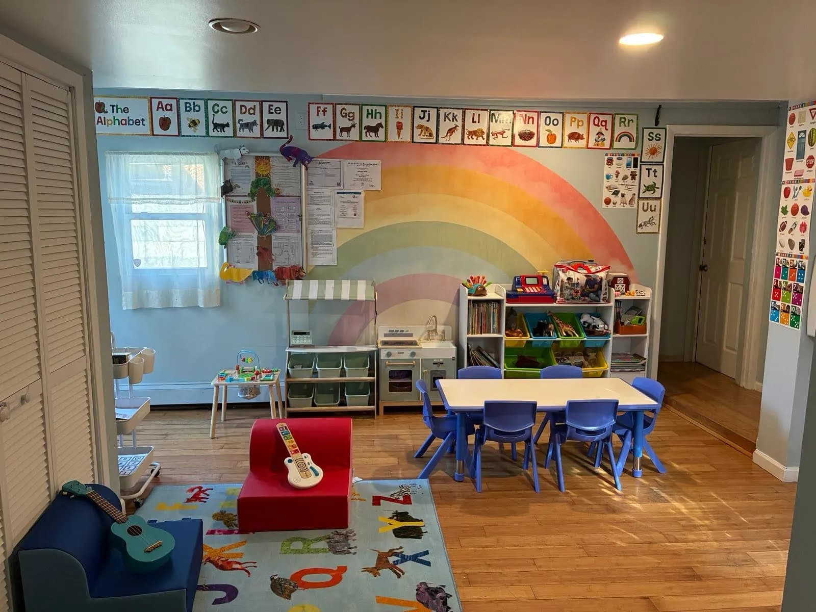 Instalaciones y salón de aprendizaje de Little Caterpillar Childcare